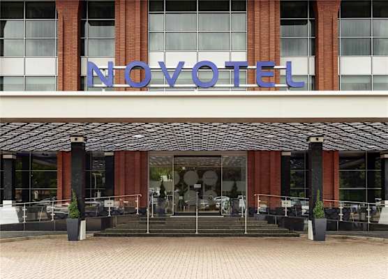 Novotel London Heathrow Airport T1 T2 And T3 1