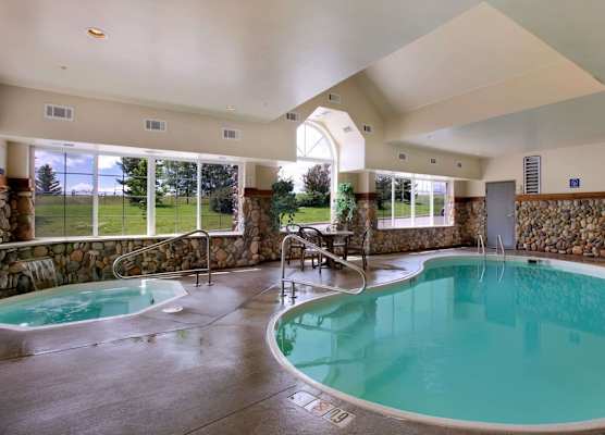 Microtel Inn & Suites by Wyndham Bozeman 1