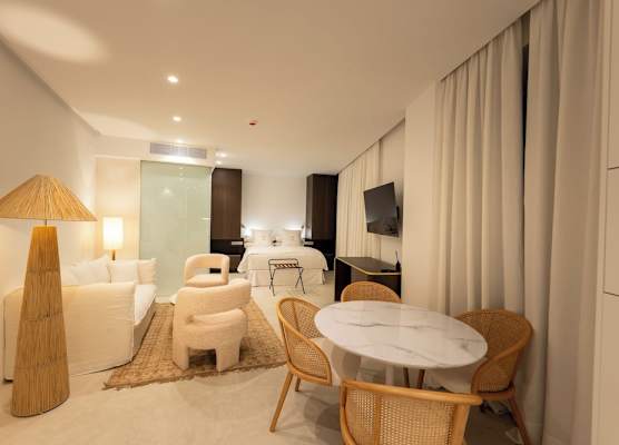 Portería Santa Clara Hotel Boutique 1