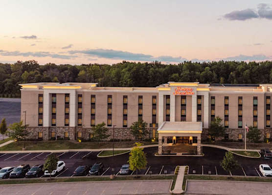 Hampton Inn & Suites Niles/Warren, OH 1