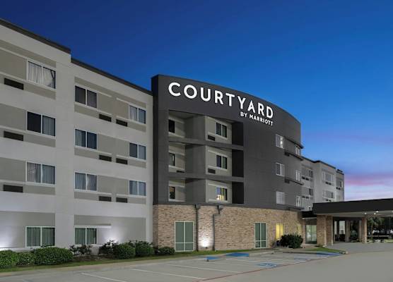 Courtyard Houston NW/290 Corridor 1