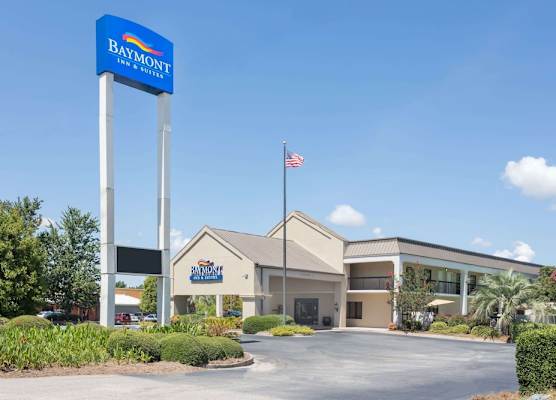 Baymont by Wyndham Orangeburg North 1