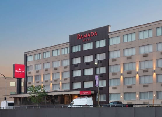Ramada Plaza by Wyndham Montreal 1