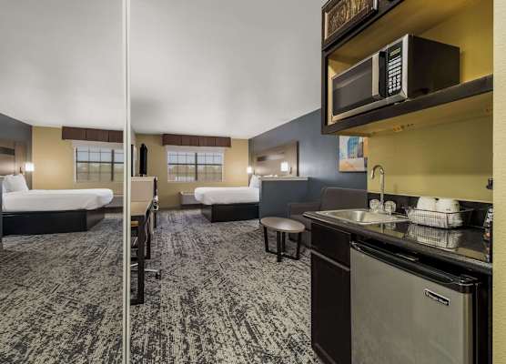 Best Western Temple Inn & Suites 1