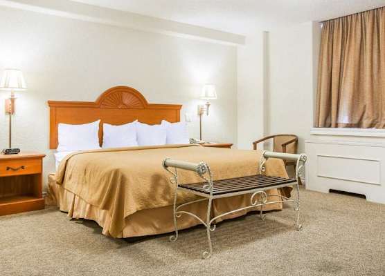 St. Lawrence Hotel 1