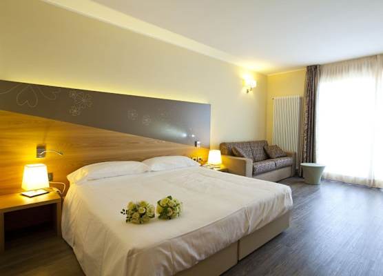 Harmony Suite Hotel 1