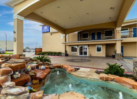 Americas Best Value Inn - FM 529 1