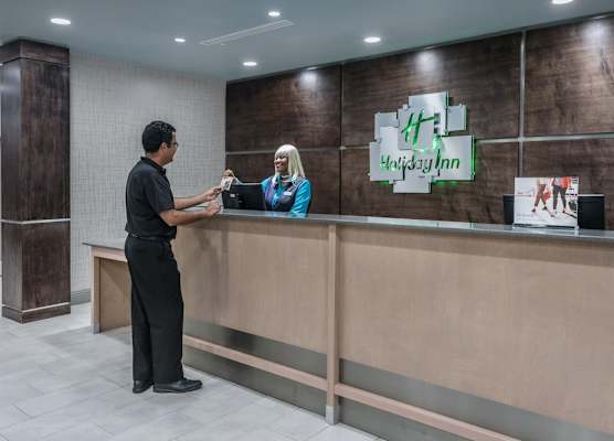Holiday Inn BEAUMONT EAST-MEDICAL CTR AREA by IHG 1