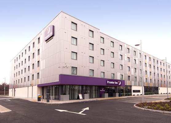 Premier Inn Heathrow Airport Terminal 5 1