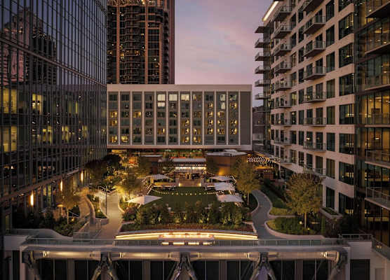 Epicurean Atlanta, Autograph Collection 1
