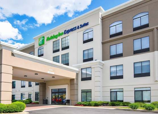 Holiday Inn Express & Suites INDIANAPOLIS NORTHWEST by IHG 1