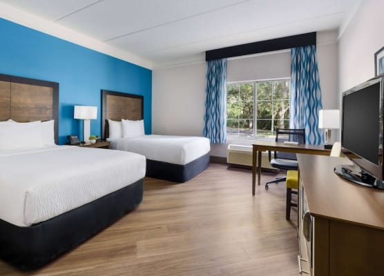 La Quinta by Wyndham Tampa Brandon Regency Park 1