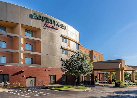 Courtyard by Marriott Lexington Keeneland/Airport 1
