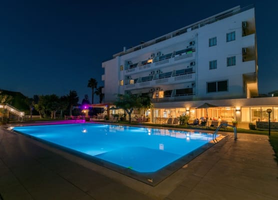 Matala Bay Hotel 1
