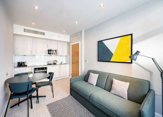 Staycity Aparthotels Liverpool Waterfront 1