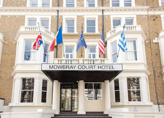 Mowbray Court Hotel 1