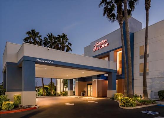 Hampton Inn & Suites Lathrop 1