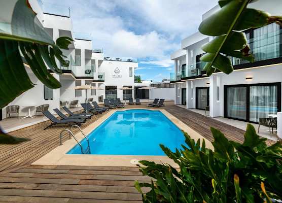 Saladar Suites Boutique 1
