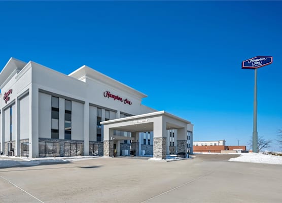 Hampton Inn Bloomington West 1