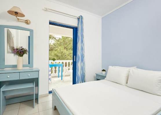Kazaviti Hotel 1