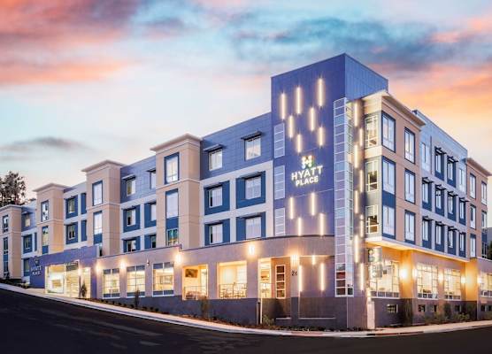 Hyatt Place San Carlos 1