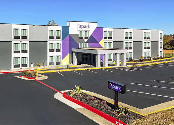 Spark by Hilton Harrisonburg University Area 1