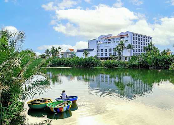 Little Oasis - An Eco Friendly Hotel & Spa 1