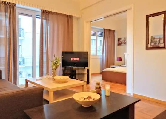 Comfortable apartment in Acropolis 1