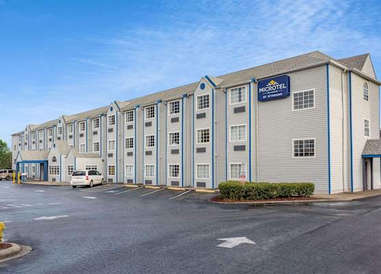 Microtel Inn & Suites by Wyndham Matthews/Charlotte 1