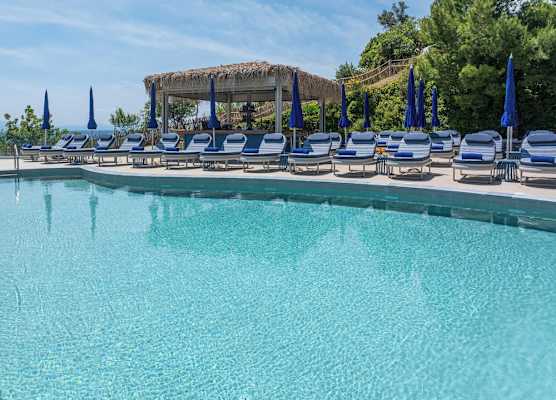 Petra Nera Skiathos, Philian Hotels & Resorts 1