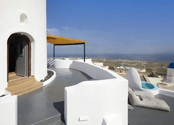 Aecon Suites 1