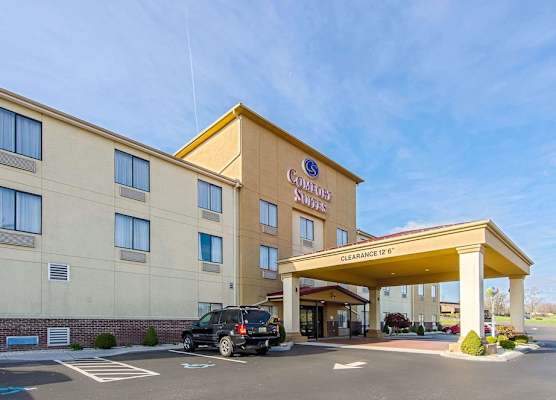 Comfort Suites Wytheville near Conference Center 1