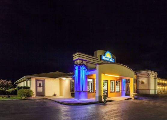 Days Inn by Wyndham El Reno 1