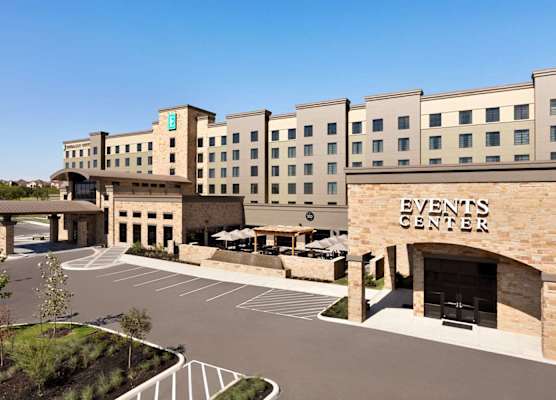 Embassy Suites by Hilton San Antonio Brooks Hotel & Spa 1