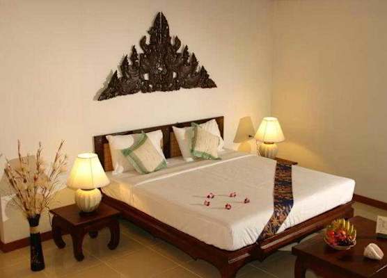 Lipa Lodge Beach Resort 1