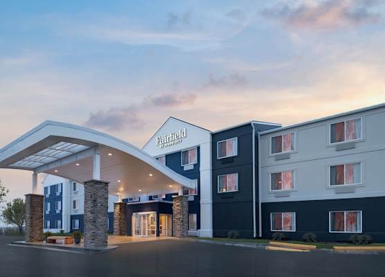 Fairfield Inn & Suites Kansas City Airport 1