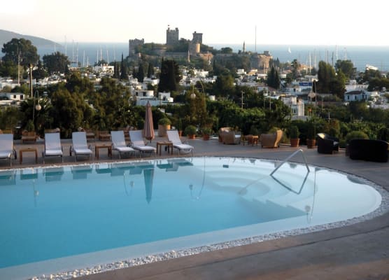 Lvzz Hotel 1