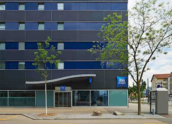 ibis budget Zurich City West 1