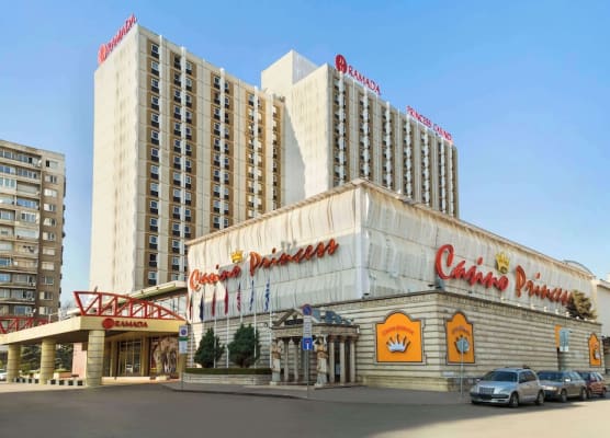 Ramada by Wyndham Sofia City Center 1