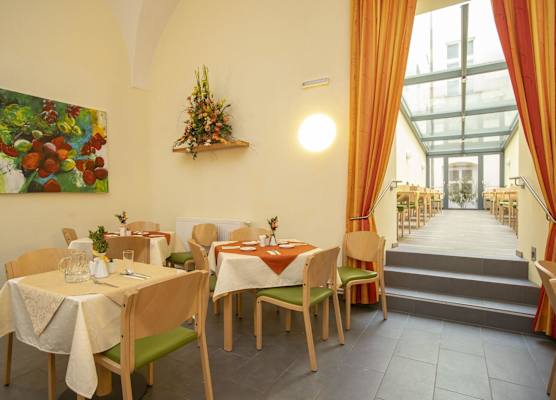 Gästehaus im Priesterseminar Salzburg 1