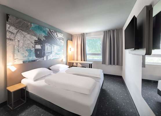 B&B HOTEL Wuppertal-City 1