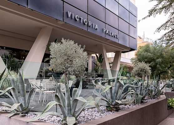Victoria Palace Hotel 1