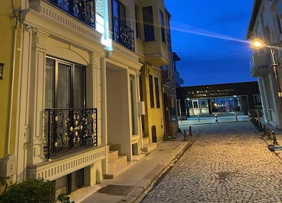 Pege Hotel 1