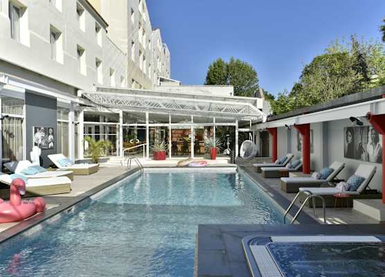 Hôtel Arles Plaza 1