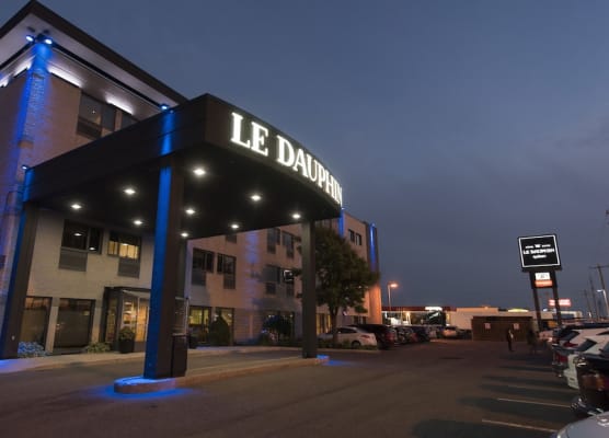 Hôtel & Suites Le Dauphin Québec 1