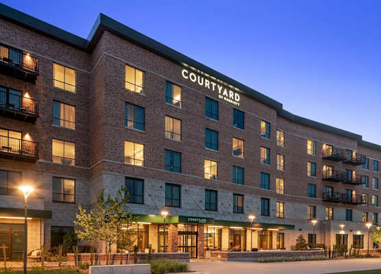 Courtyard by Marriott Houston Northeast 1