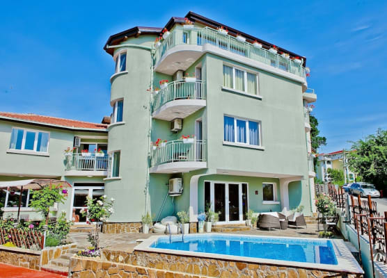 Hotel Amfora 1