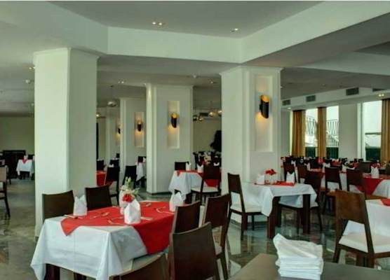 Swiss Heaven Sharming Inn Hotel-Couples & Families only 1