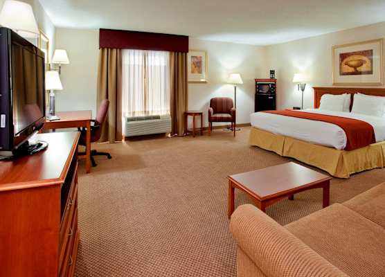 Seasons Inn & Suites Highland 1
