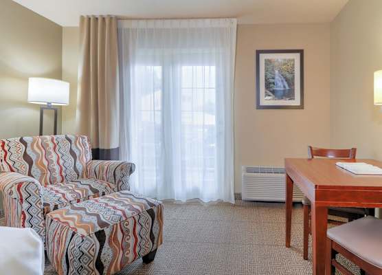 Comfort Inn & Suites at Dollywood Lane 1